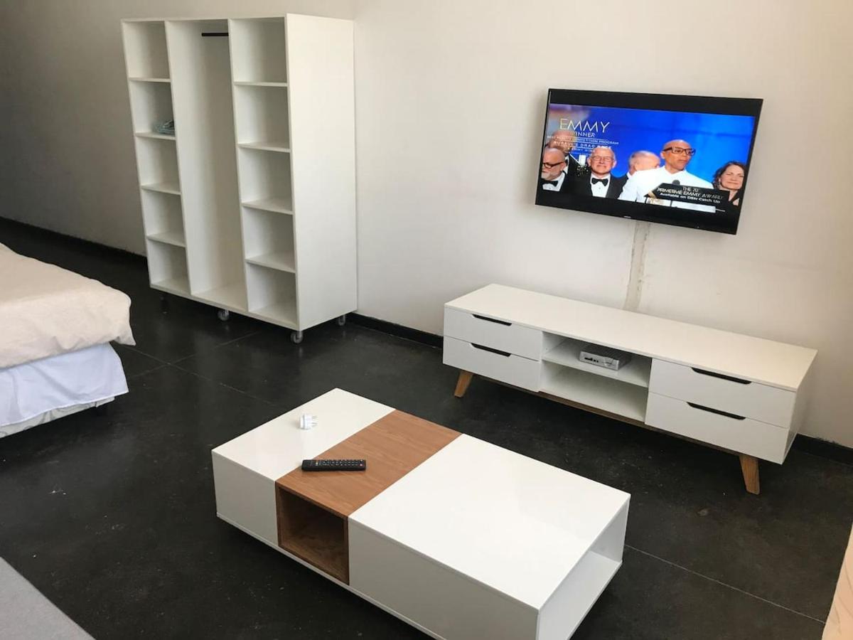 Trendy Art Apartment,maboneng Joburg Apartamento